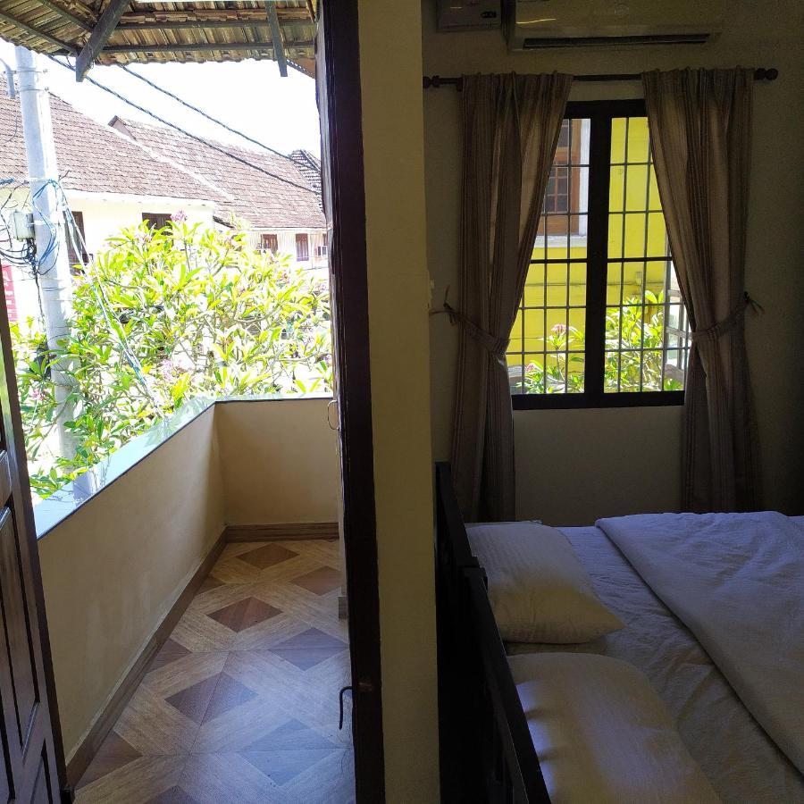 Sundance Beach Villa Kochi Buitenkant foto